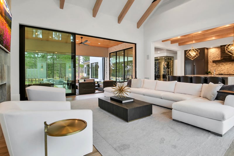 Light-Filled Texas Home preview 2